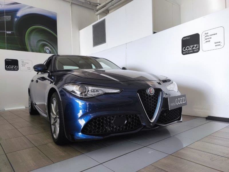 ALFA ROMEO Giulia (2016) Giulia 2.2 Turbodiesel 210 CV AT8 AWD Q4 Veloce - Cozzi